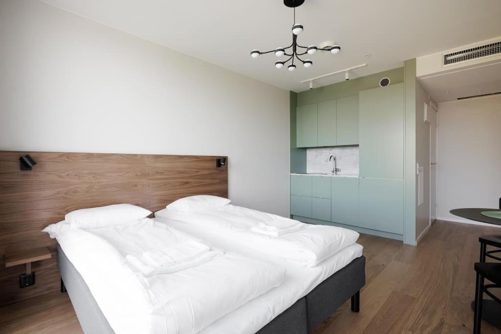 Brand New Studios Amidst Ancient Ruins Oasis Stockholm Bagian luar foto