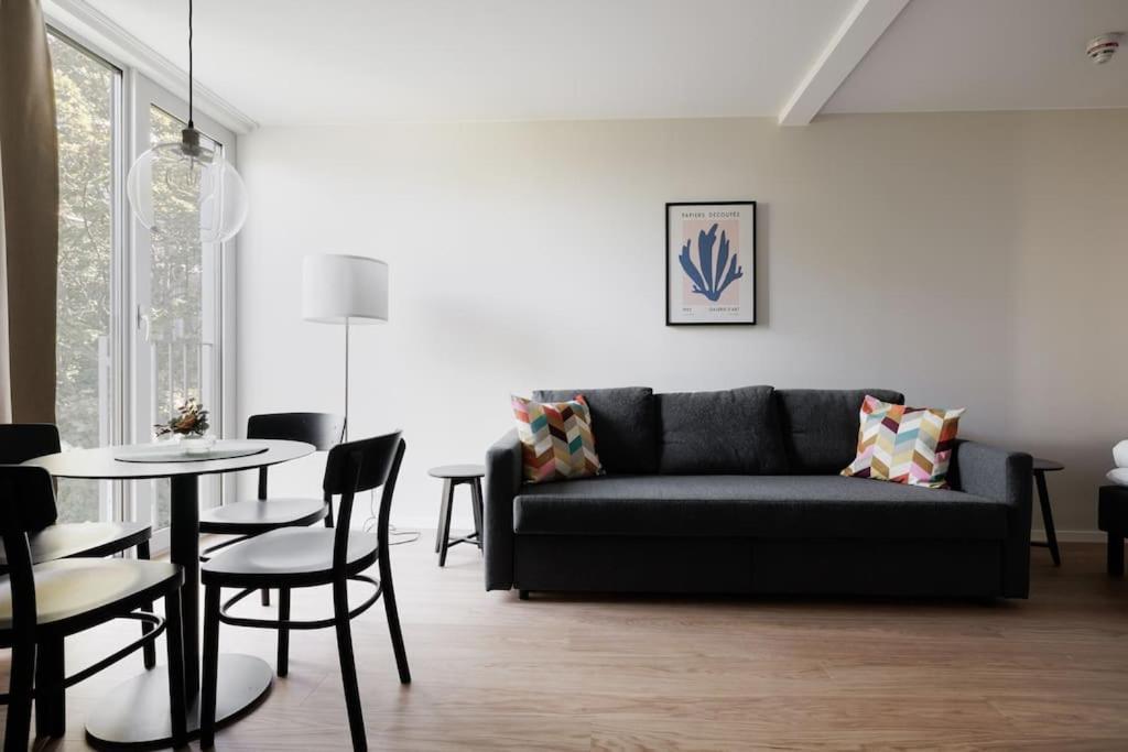 Brand New Studios Amidst Ancient Ruins Oasis Stockholm Bagian luar foto