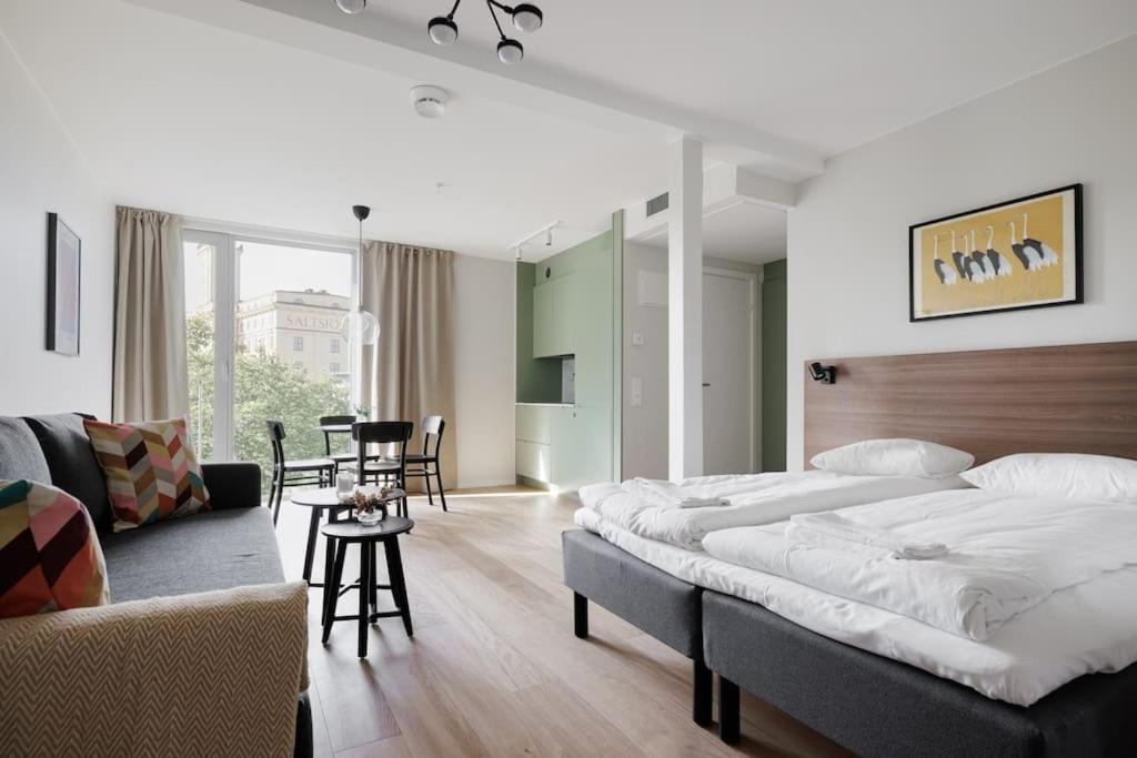 Brand New Studios Amidst Ancient Ruins Oasis Stockholm Bagian luar foto