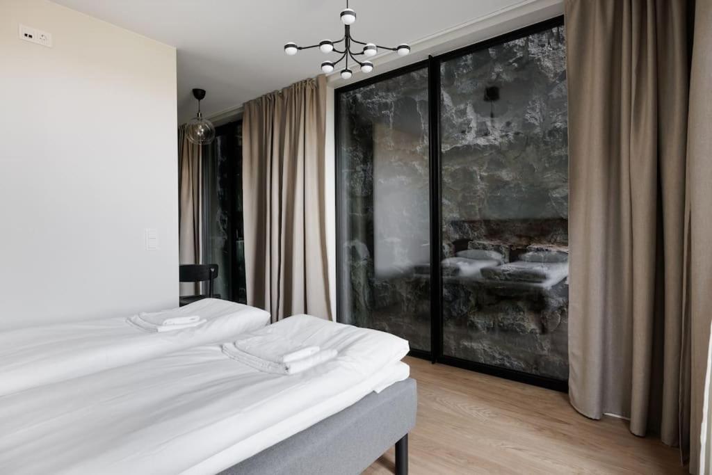 Brand New Studios Amidst Ancient Ruins Oasis Stockholm Bagian luar foto
