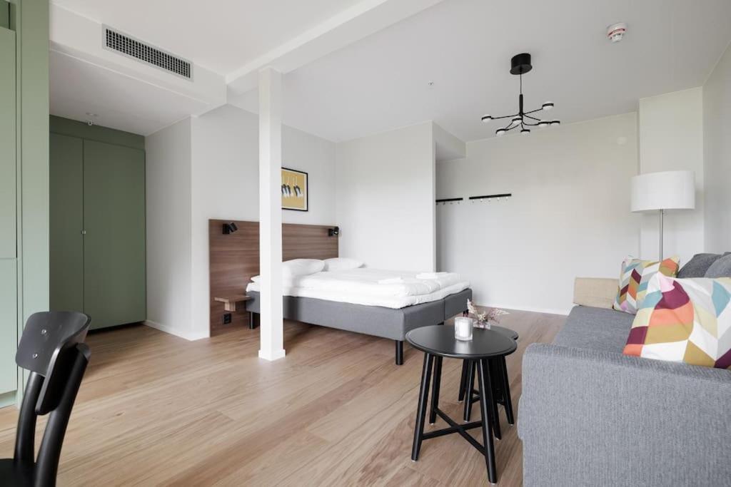 Brand New Studios Amidst Ancient Ruins Oasis Stockholm Bagian luar foto