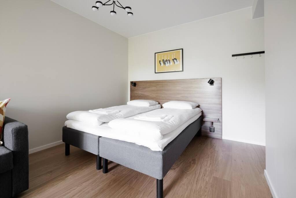 Brand New Studios Amidst Ancient Ruins Oasis Stockholm Bagian luar foto