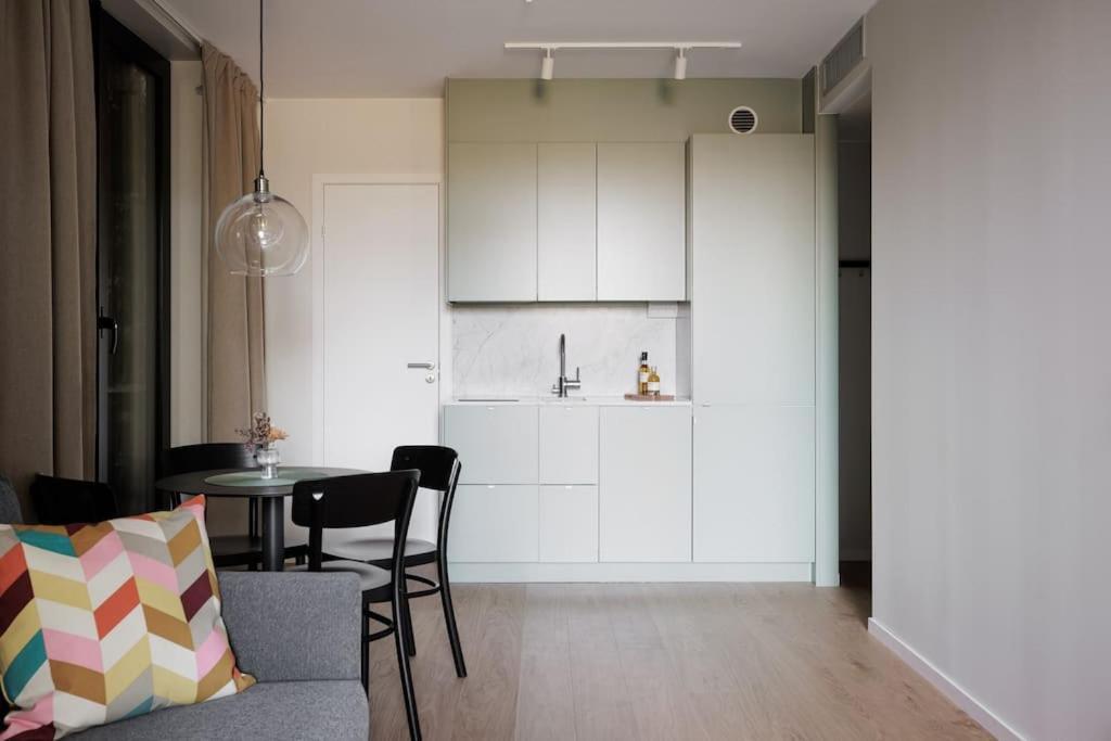 Brand New Studios Amidst Ancient Ruins Oasis Stockholm Bagian luar foto