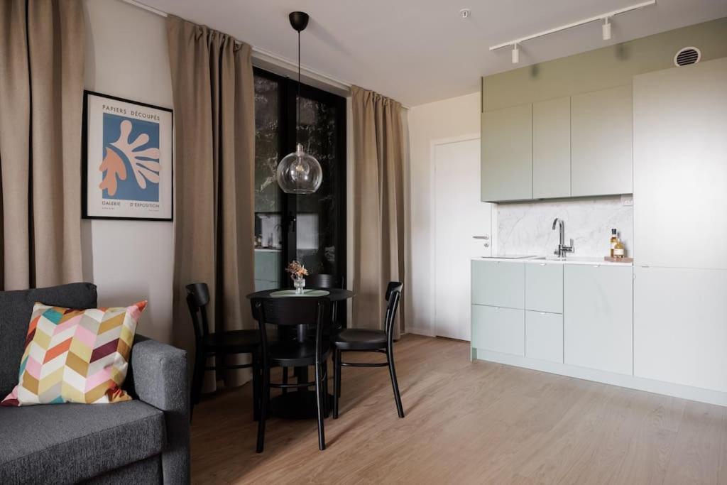 Brand New Studios Amidst Ancient Ruins Oasis Stockholm Bagian luar foto