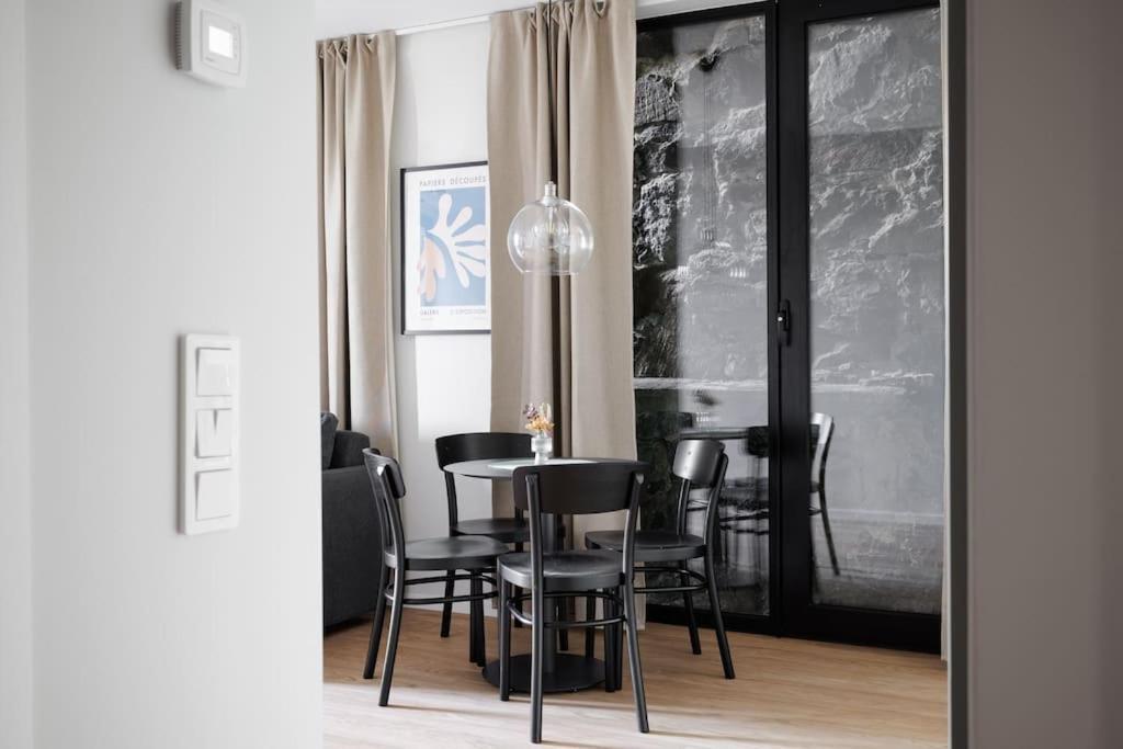 Brand New Studios Amidst Ancient Ruins Oasis Stockholm Bagian luar foto