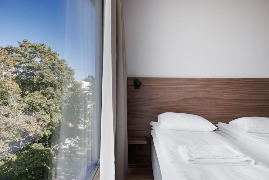 Brand New Studios Amidst Ancient Ruins Oasis Stockholm Bagian luar foto