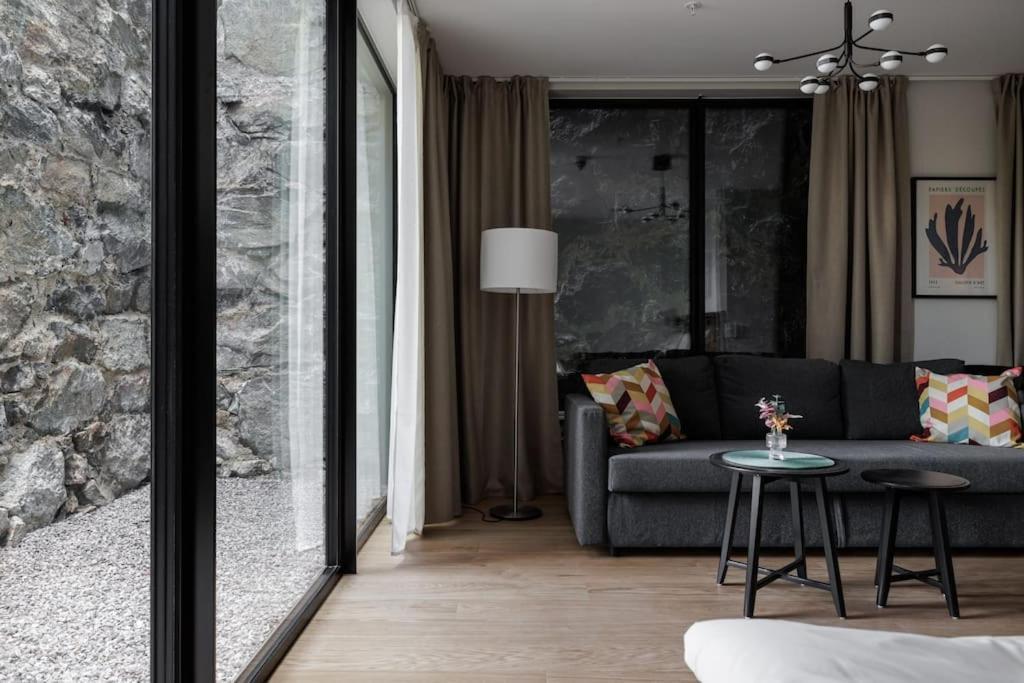 Brand New Studios Amidst Ancient Ruins Oasis Stockholm Bagian luar foto