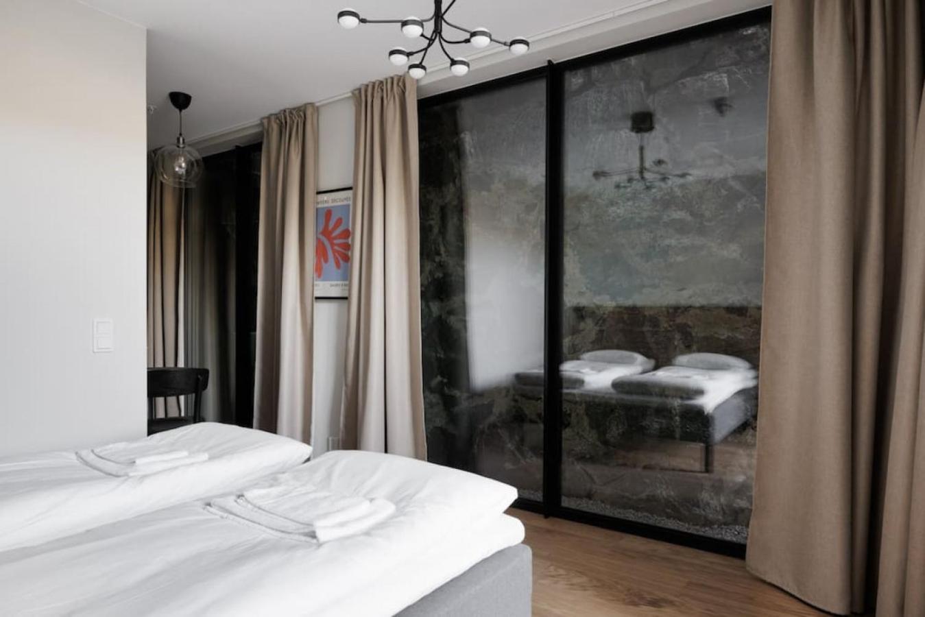 Brand New Studios Amidst Ancient Ruins Oasis Stockholm Bagian luar foto