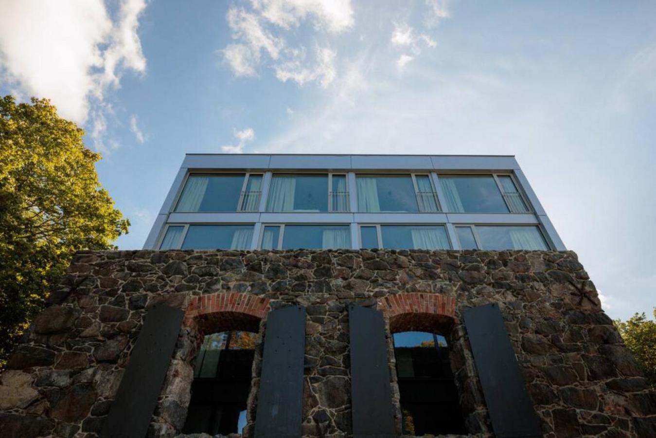 Brand New Studios Amidst Ancient Ruins Oasis Stockholm Bagian luar foto
