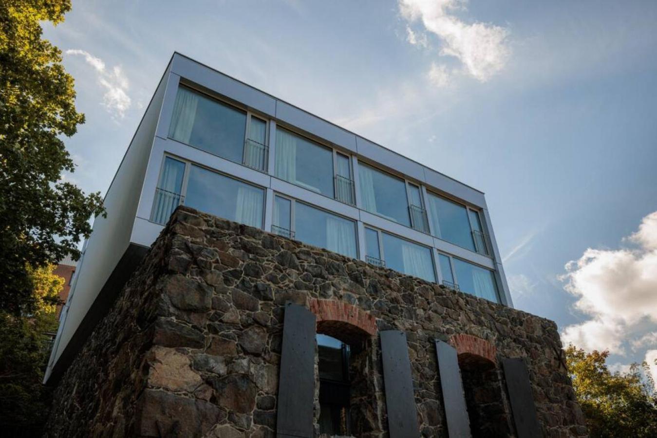 Brand New Studios Amidst Ancient Ruins Oasis Stockholm Bagian luar foto